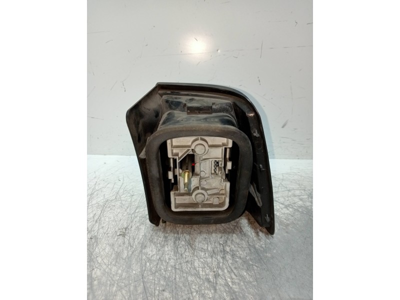 Recambio de piloto trasero izquierdo para citroen xantia break 1.9 turbodiesel referencia OEM IAM   