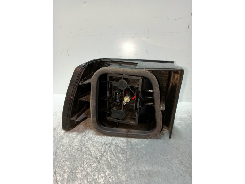 Recambio de piloto trasero derecho para citroen xantia berlina 1.9 d x referencia OEM IAM   