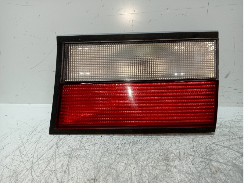 Recambio de piloto trasero derecho interior para citroen xantia break 1.9 turbodiesel referencia OEM IAM   