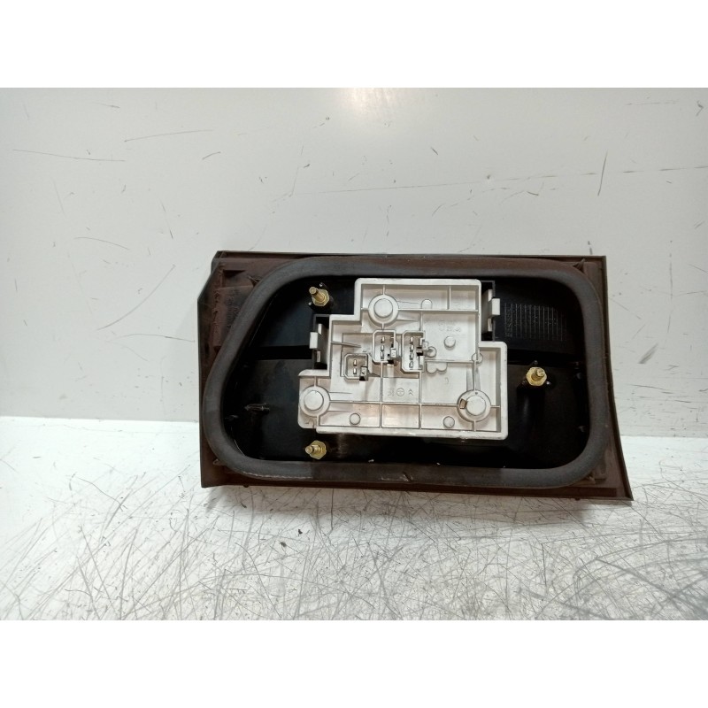 Recambio de piloto trasero derecho interior para citroen xantia break 1.9 turbodiesel referencia OEM IAM   