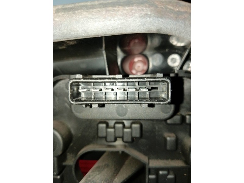 Recambio de piloto trasero derecho para citroen xsara berlina 1.9 td px referencia OEM IAM    Recambio de piloto trasero derecho para citroen xsara berlina 1.9 td px referencia OEM IAM