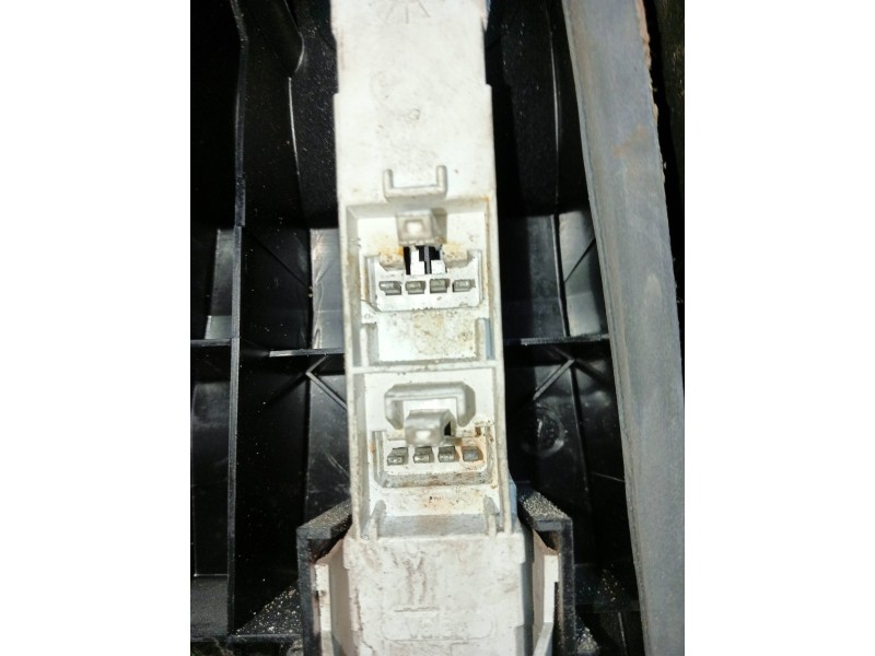 Recambio de piloto trasero derecho para citroen xm berlina 2.1 diesel (p9a) referencia OEM IAM    Recambio de piloto trasero derecho para citroen xm berlina 2.1 diesel (p9a) referencia OEM IAM