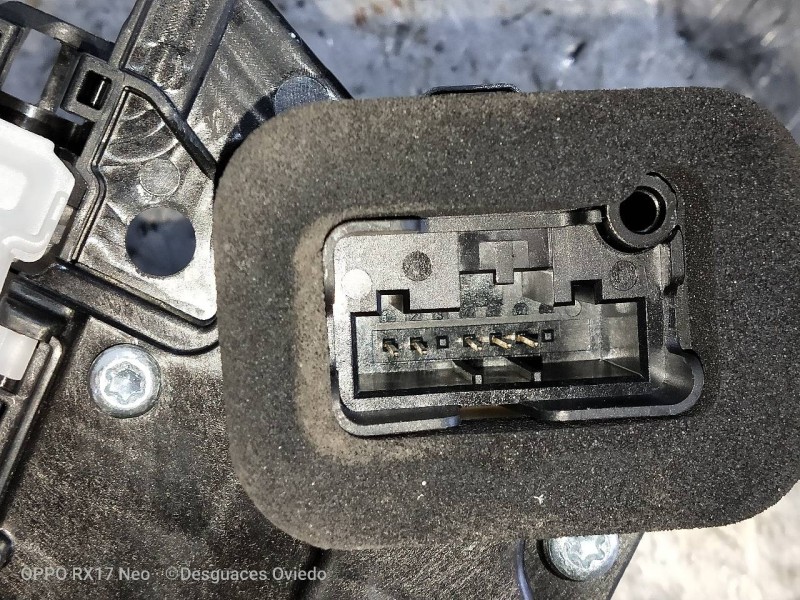 Recambio de motor cierre centralizado delantero derecho para volkswagen t-cross advance referencia OEM IAM 10B837016  