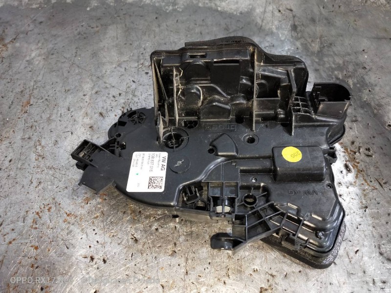 Recambio de motor cierre centralizado delantero derecho para volkswagen t-cross advance referencia OEM IAM 10B837016  