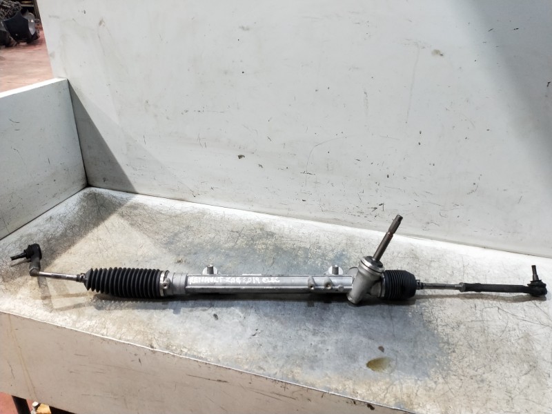 Recambio de cremallera direccion para renault zoe referencia OEM IAM 490016510R  