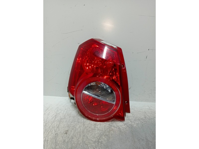 Recambio de piloto trasero izquierdo para chevrolet aveo 1.2 cat referencia OEM IAM   