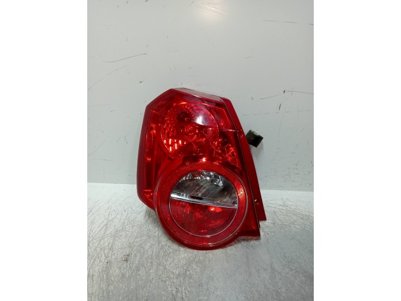 Recambio de piloto trasero izquierdo para chevrolet aveo 1.2 cat referencia OEM IAM   
