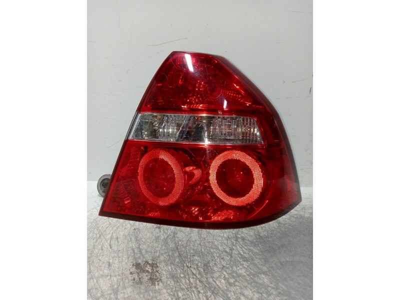 Recambio de piloto trasero derecho para chevrolet aveo 1.4 cat referencia OEM IAM   