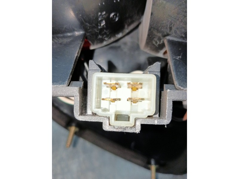 Recambio de piloto trasero derecho para daewoo aranos cd referencia OEM IAM   