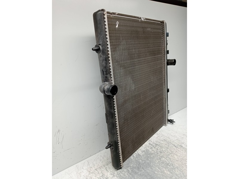 Recambio de radiador agua para citroen ds4 design referencia OEM IAM 9674089680  