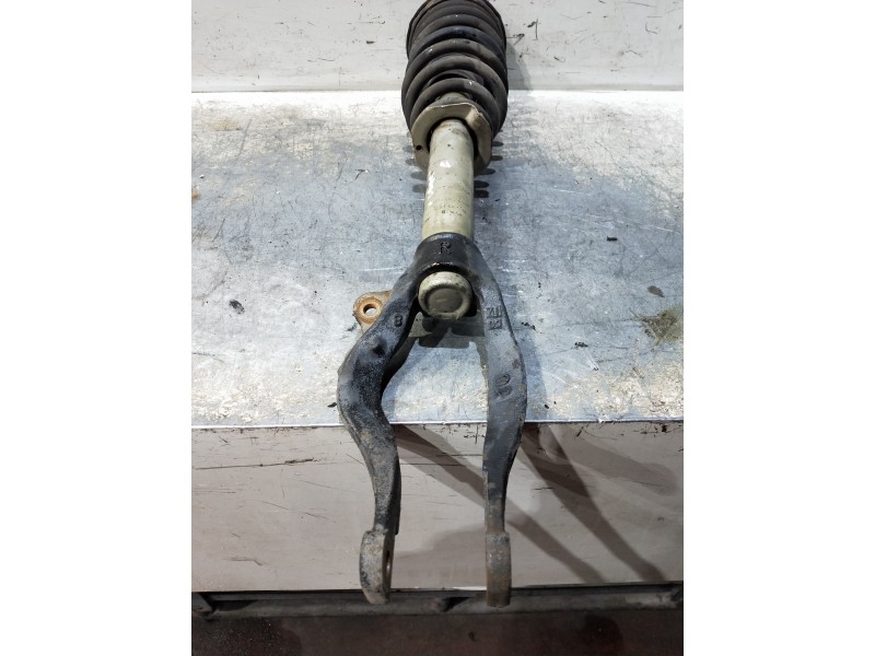 Recambio de amortiguador delantero derecho para mitsubishi galant berlina (ea0) 2500 v6 24v referencia OEM IAM   