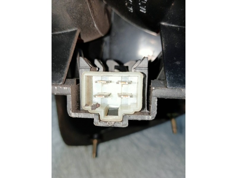 Recambio de piloto trasero derecho para daewoo aranos referencia OEM IAM   