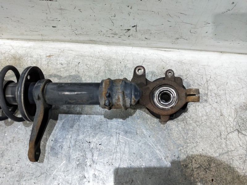 Recambio de mangueta delantera izquierda para citroen ax 11 tre referencia OEM IAM   