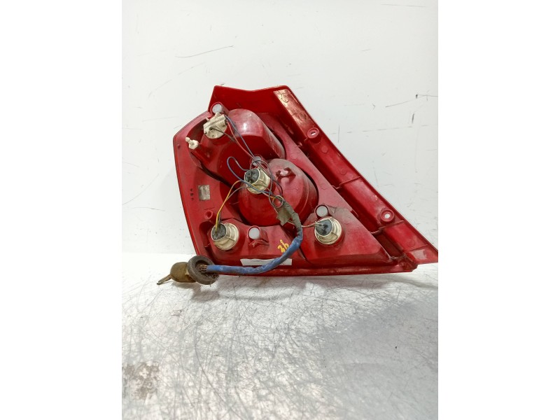 Recambio de piloto trasero derecho para chevrolet kalos 1.2 cat referencia OEM IAM   