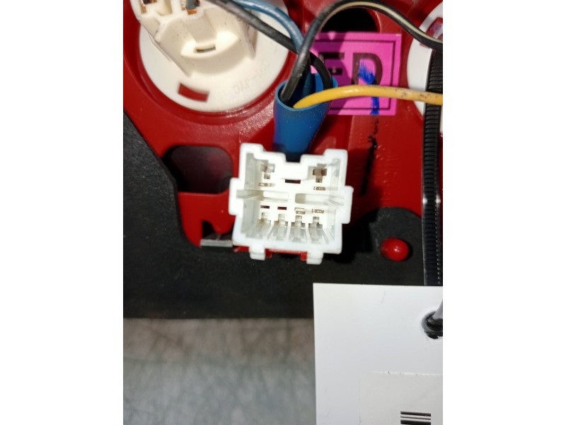 Recambio de piloto trasero izquierdo interior para chevrolet lacetti se referencia OEM IAM   