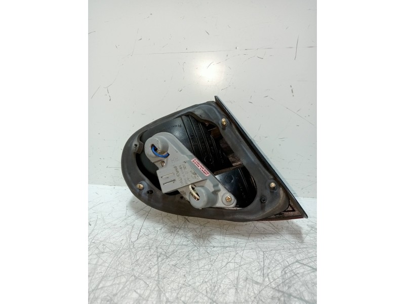 Recambio de piloto trasero derecho interior para daewoo lanos 1.5 cat referencia OEM IAM   