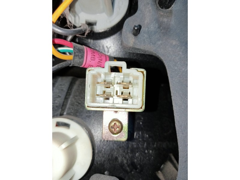 Recambio de piloto trasero derecho para daewoo lanos 1.5 cat referencia OEM IAM   