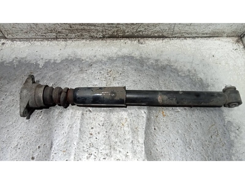 Recambio de amortiguador trasero izquierdo para audi a6 berlina (4f2) 2.0 tdi referencia OEM IAM   