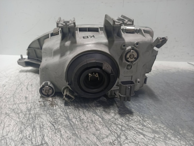 Recambio de faro derecho para honda civic berlina (eg/eh) 1.3 cat referencia OEM IAM   