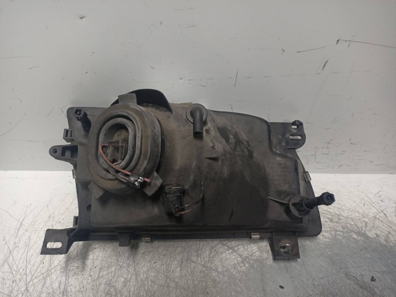 Recambio de faro izquierdo para ford transit, caja cerr. corto 95 2.5 diesel cat referencia OEM IAM 95VG13006AD  