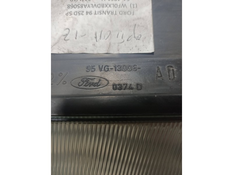 Recambio de faro izquierdo para ford transit, caja cerr. corto 95 2.5 diesel cat referencia OEM IAM 95VG13006AD  