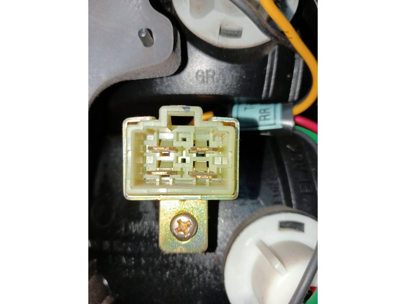 Recambio de piloto trasero izquierdo para daewoo lanos referencia OEM IAM   