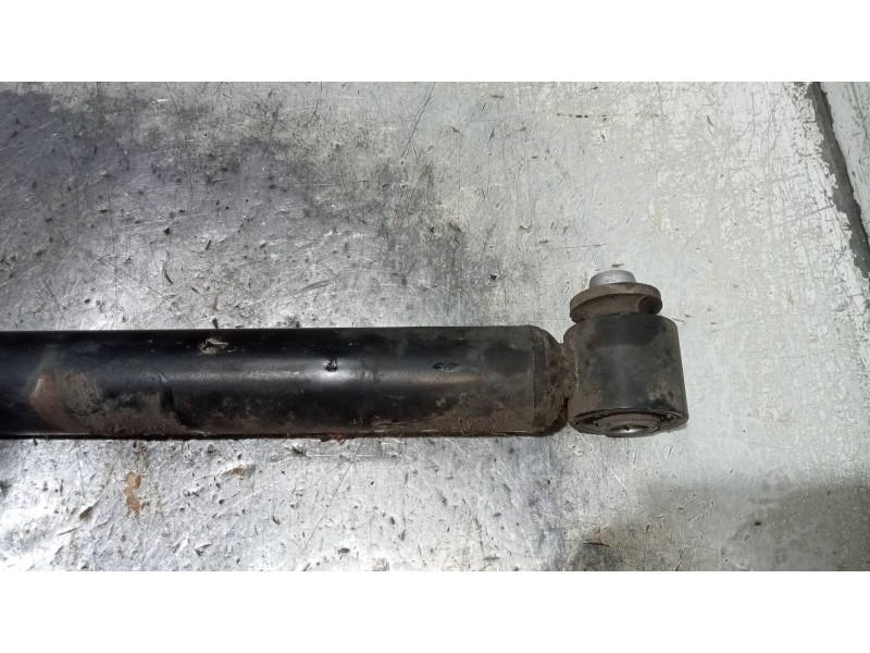 Recambio de amortiguador trasero izquierdo para audi a6 berlina (4f2) 2.0 tdi referencia OEM IAM   