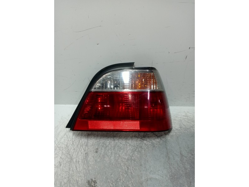 Recambio de piloto trasero derecho para daewoo nexia 1.5 16v cat referencia OEM IAM   