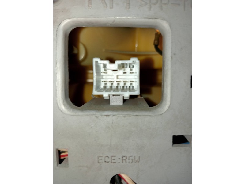 Recambio de piloto trasero derecho para daewoo nexia 1.5 16v cat referencia OEM IAM   