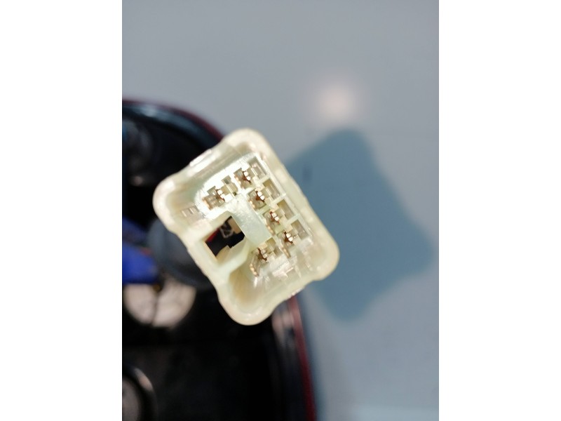 Recambio de piloto trasero izquierdo para daewoo nubira berlina 1.6 cat referencia OEM IAM 0311001419  