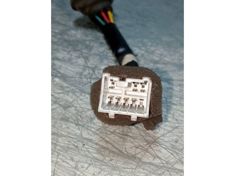 Recambio de piloto trasero izquierdo para daewoo nubira berlina referencia OEM IAM    Recambio de piloto trasero izquierdo para daewoo nubira berlina referencia OEM IAM