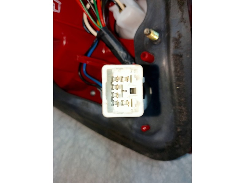 Recambio de piloto trasero derecho para chevrolet nubira berlina cdx referencia OEM IAM   