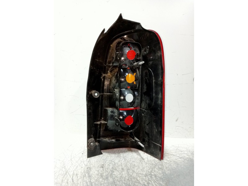 Recambio de piloto trasero izquierdo para chevrolet trans sport básico referencia OEM IAM   