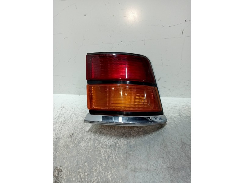 Recambio de piloto trasero derecho para chrysler le baron 3.0 cat referencia OEM IAM   