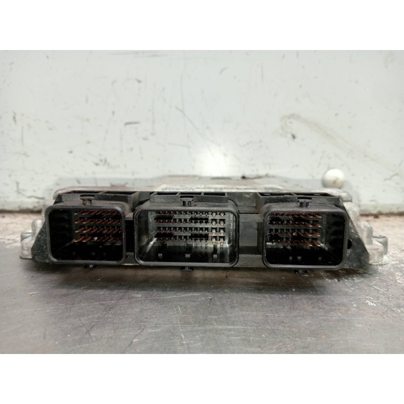 Recambio de centralita motor uce para mazda 3 berlina (bk) 1.6 crdt active referencia OEM IAM 0281012530 5M6112A650BA 1039S13909