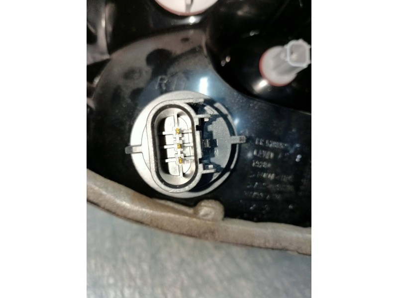 Recambio de piloto trasero izquierdo para chrysler neon (pl) 2.0 16v cat referencia OEM IAM 5288528  