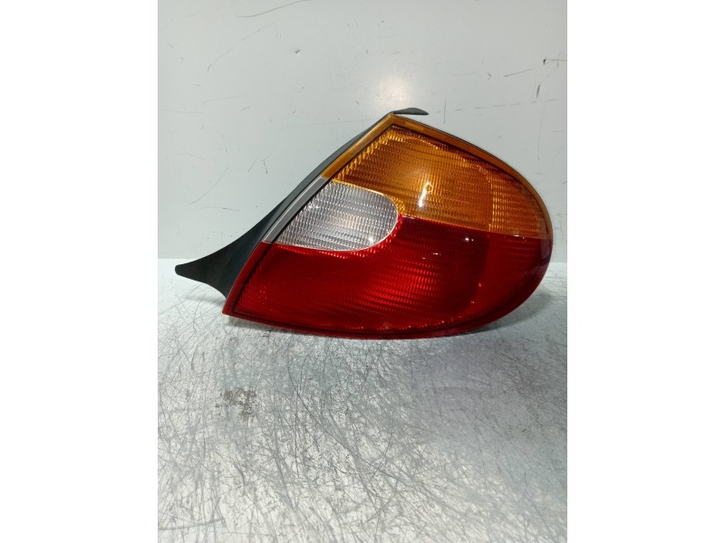 Recambio de piloto trasero derecho para chrysler neon (pl) 2.0 16v cat referencia OEM IAM   