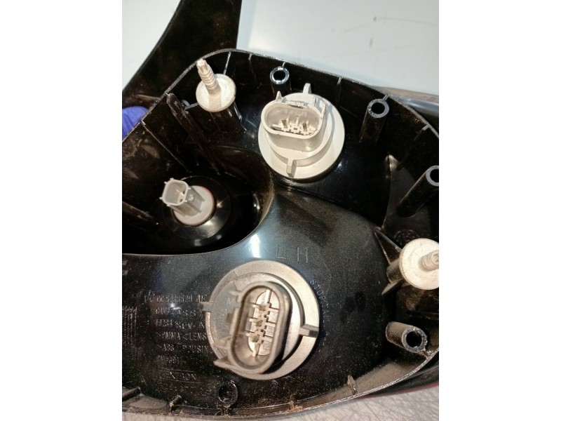Recambio de piloto trasero izquierdo para chrysler neon (pl) 2.0 16v cat referencia OEM IAM 5288529  