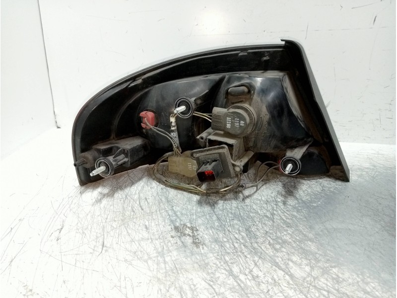 Recambio de piloto trasero derecho para chrysler sebring berlina (jr41) 2.0 16v cat referencia OEM IAM   