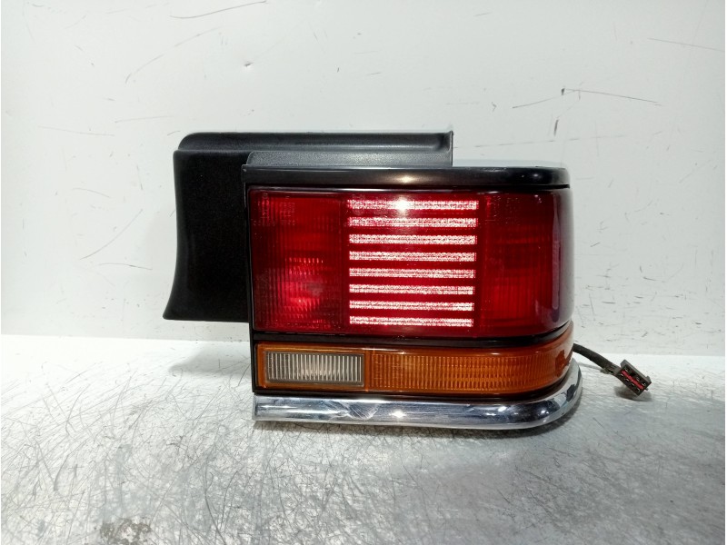 Recambio de piloto trasero derecho para chrysler saratoga referencia OEM IAM   