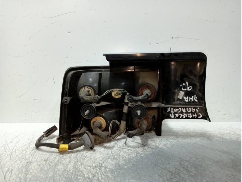 Recambio de piloto trasero derecho para chrysler saratoga referencia OEM IAM   