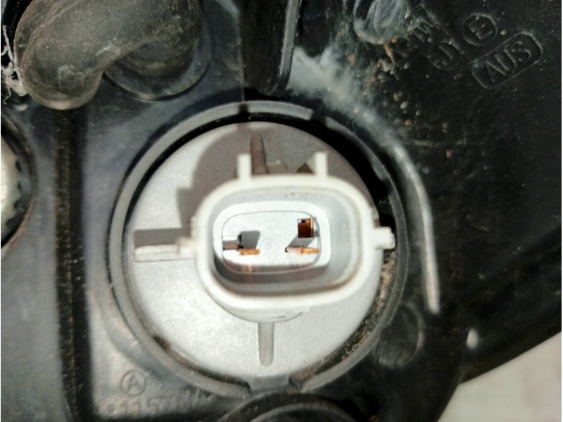 Recambio de faro derecho para mazda 3 berlina (bk) 1.6 crdt active referencia OEM IAM   