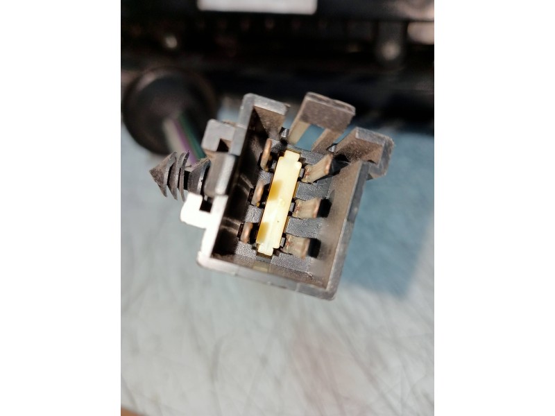 Recambio de piloto trasero derecho para chrysler voyager (es) 2.5 s referencia OEM IAM   