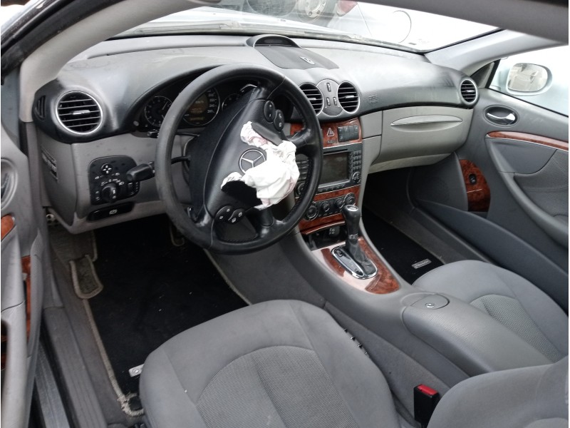 mercedes clase clk (w209) coupe del año 2009