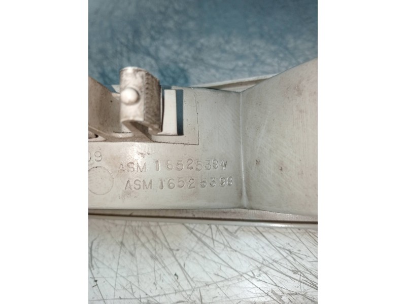 Recambio de piloto delantero derecho para chevrolet blazer (neu) 4wd mid referencia OEM IAM 16525398  