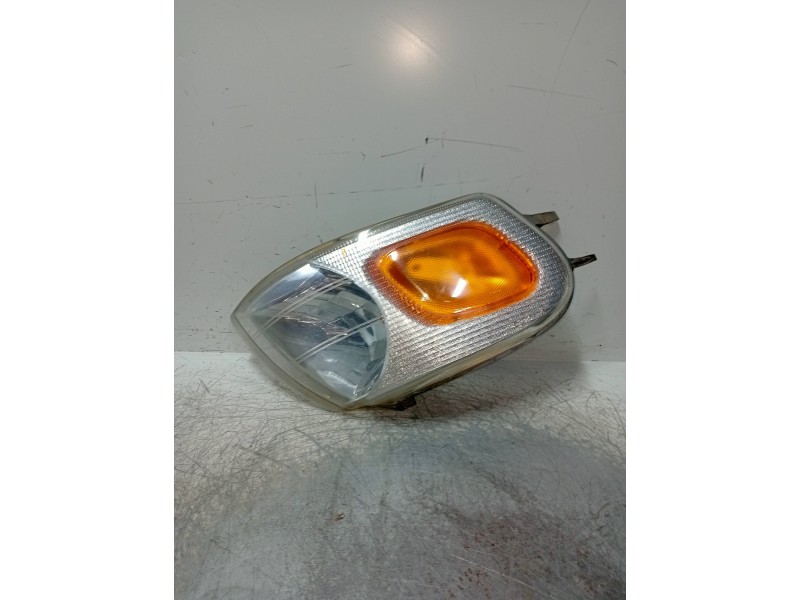 Recambio de piloto delantero derecho para chevrolet trans sport básico referencia OEM IAM 16521704  