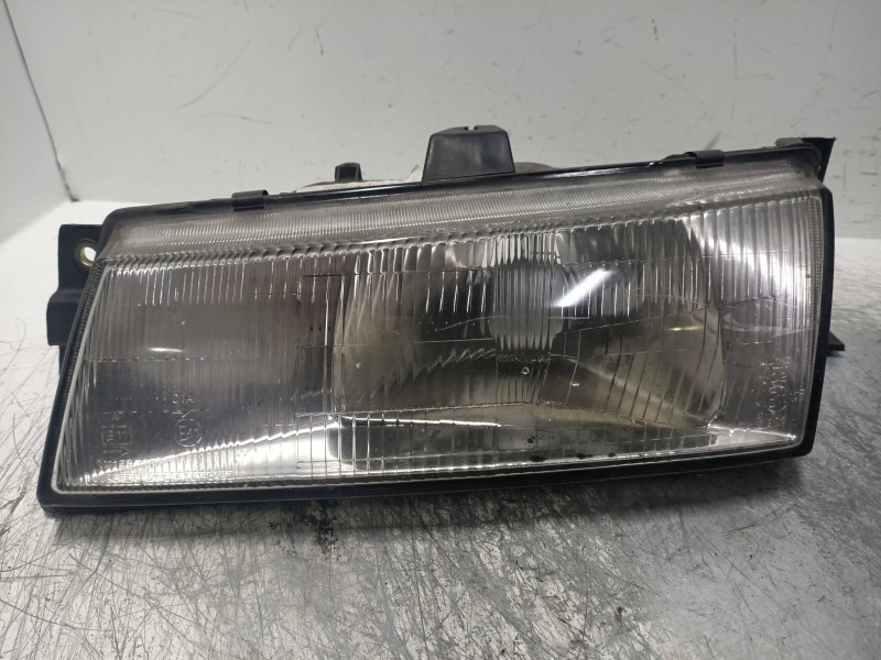 Recambio de faro izquierdo para hyundai pony (x2) 1.5 cat referencia OEM IAM   