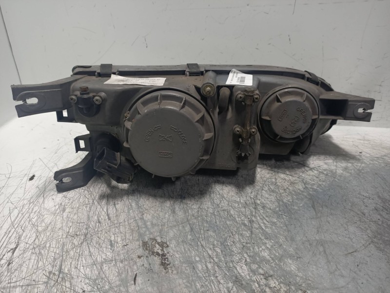 Recambio de faro izquierdo para hyundai sonata (y3) 2.0 gls sohc referencia OEM IAM   