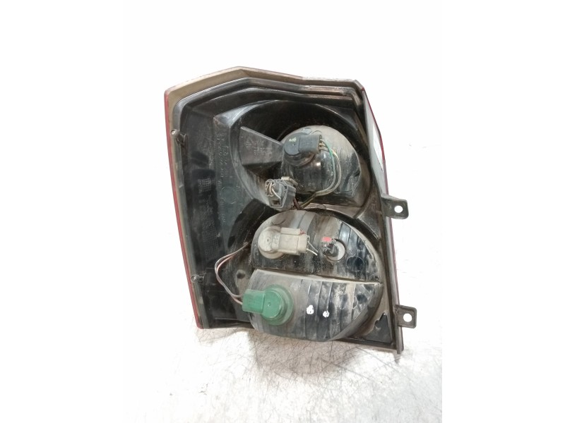 Recambio de piloto trasero derecho para dodge caliber 2.0 16v crd cat referencia OEM IAM   