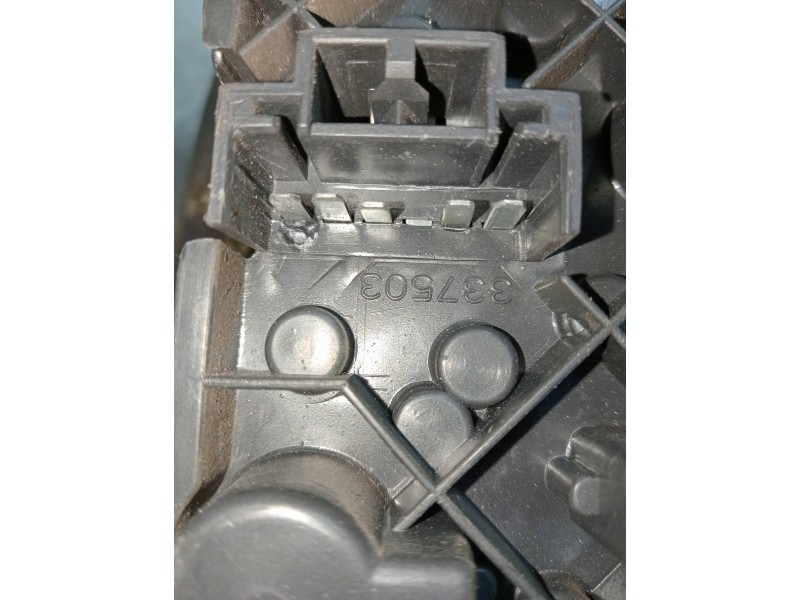 Recambio de piloto trasero izquierdo para fiat bravo (182) 1.9 turbodiesel referencia OEM IAM 7779098  